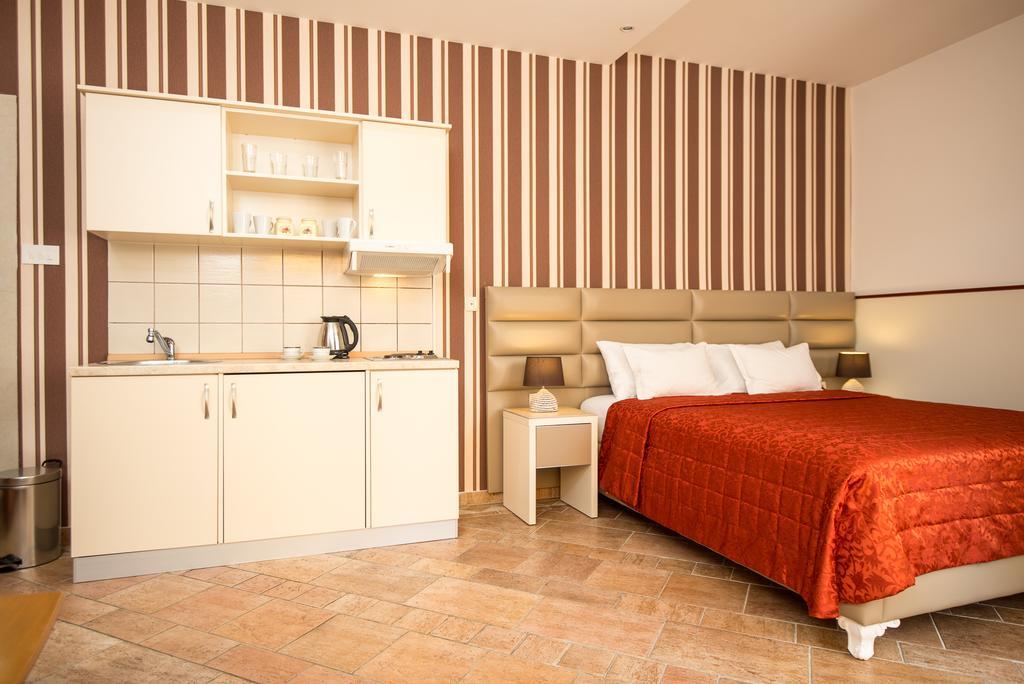Apartment Sofija Budva